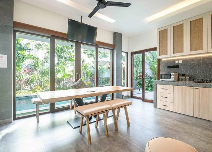 Ferienhaus Elegant 3br Oasis In The Heart Of