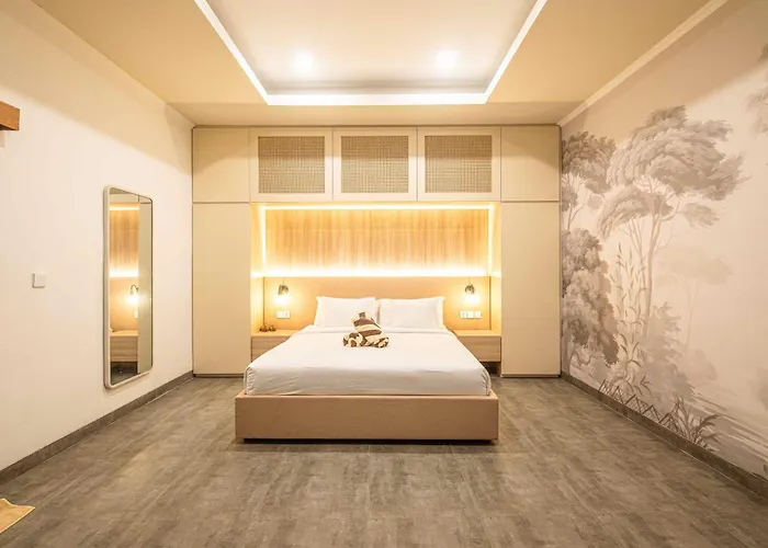Elegant 3br Oasis In The Heart Of Seminyak